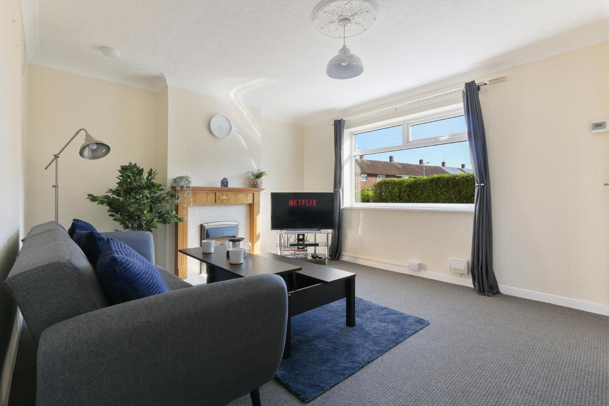 קינגסטון אפון הול Leconfield Close - Comfy House And Free Parking מראה חיצוני תמונה